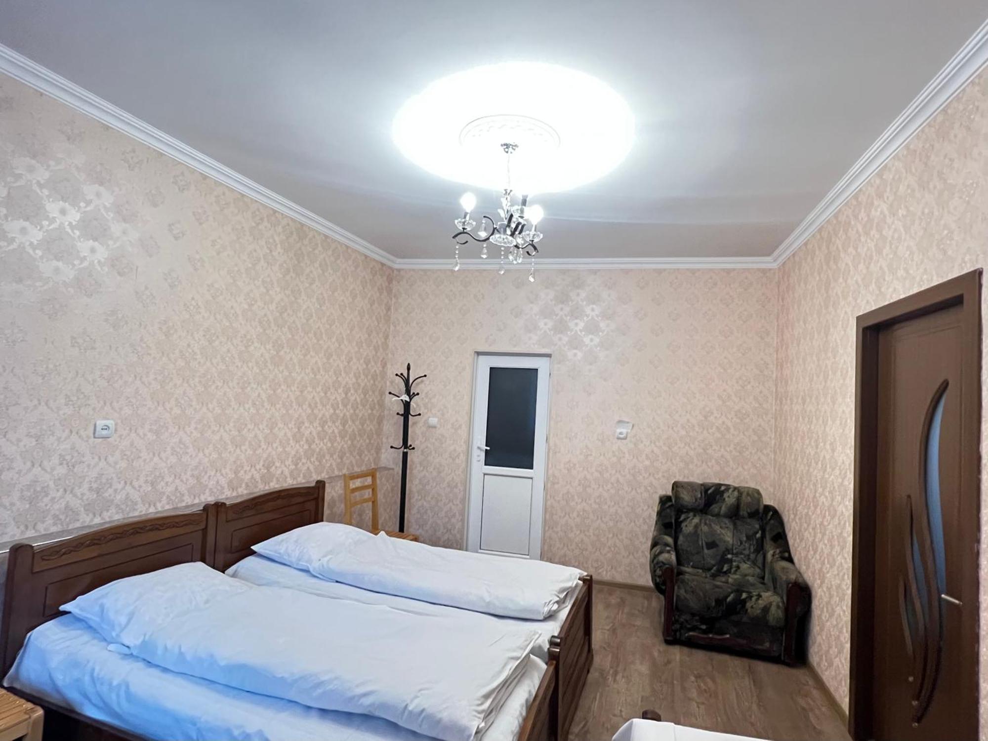 Mikheil Pitskhelauri Guest House Казбеги Экстерьер фото